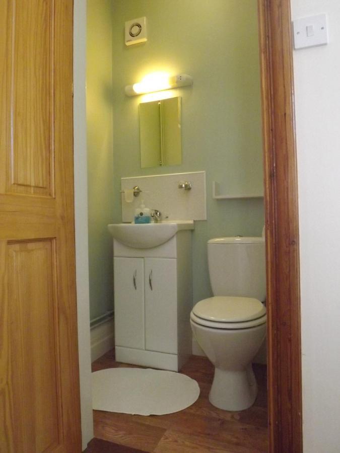 يستون Home From Home Guesthouse المظهر الخارجي الصورة