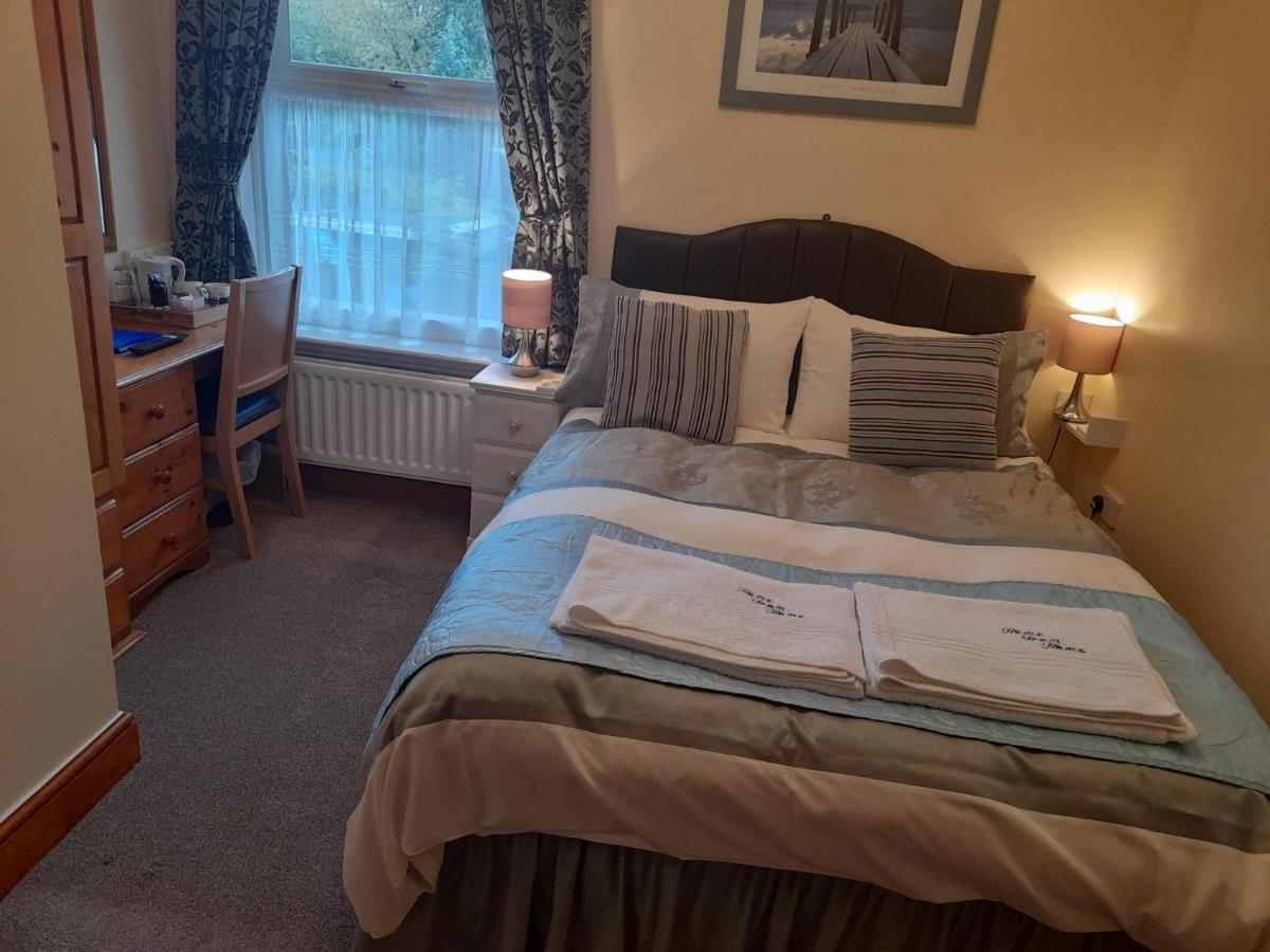 يستون Home From Home Guesthouse المظهر الخارجي الصورة