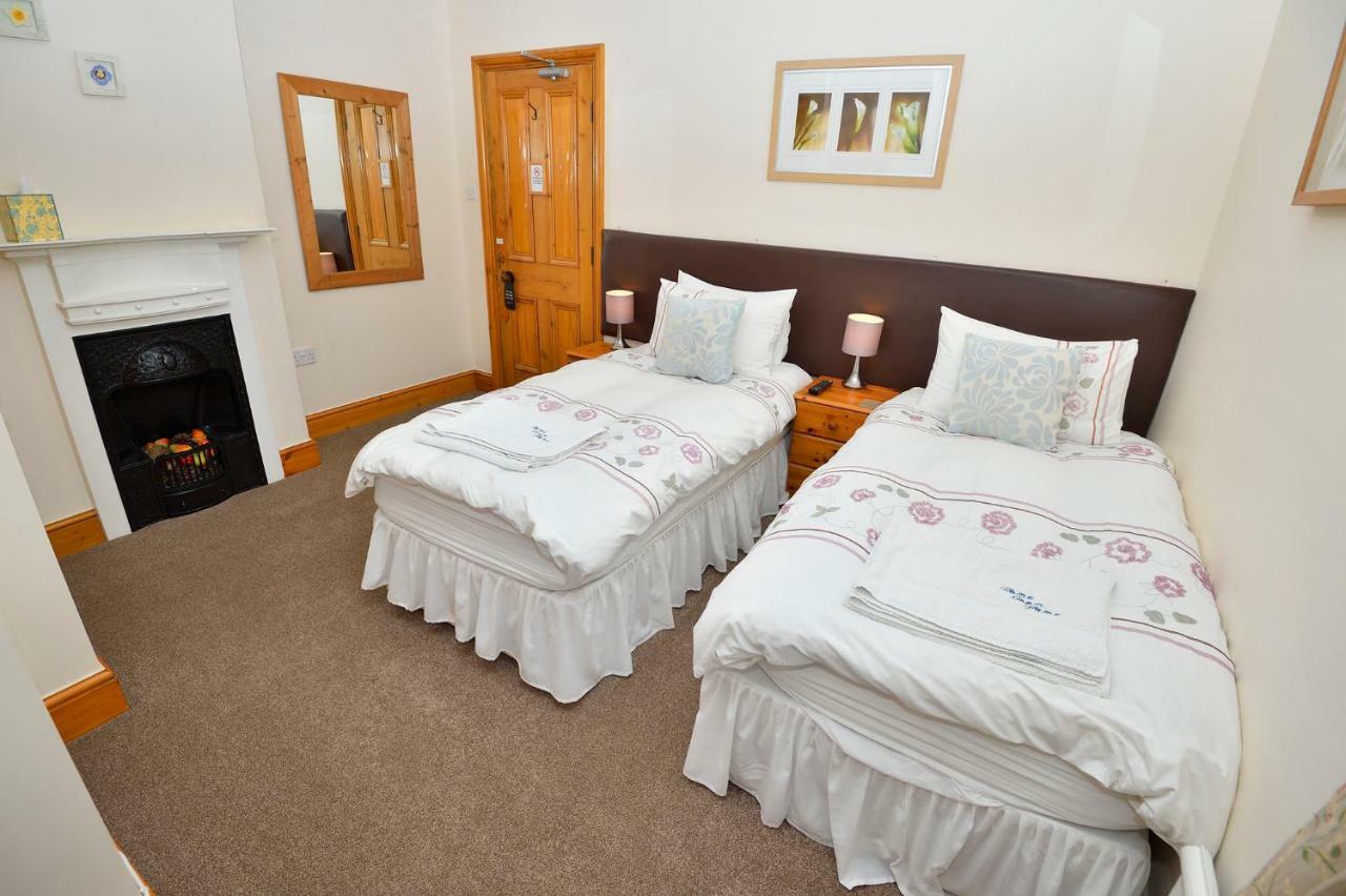 يستون Home From Home Guesthouse المظهر الخارجي الصورة